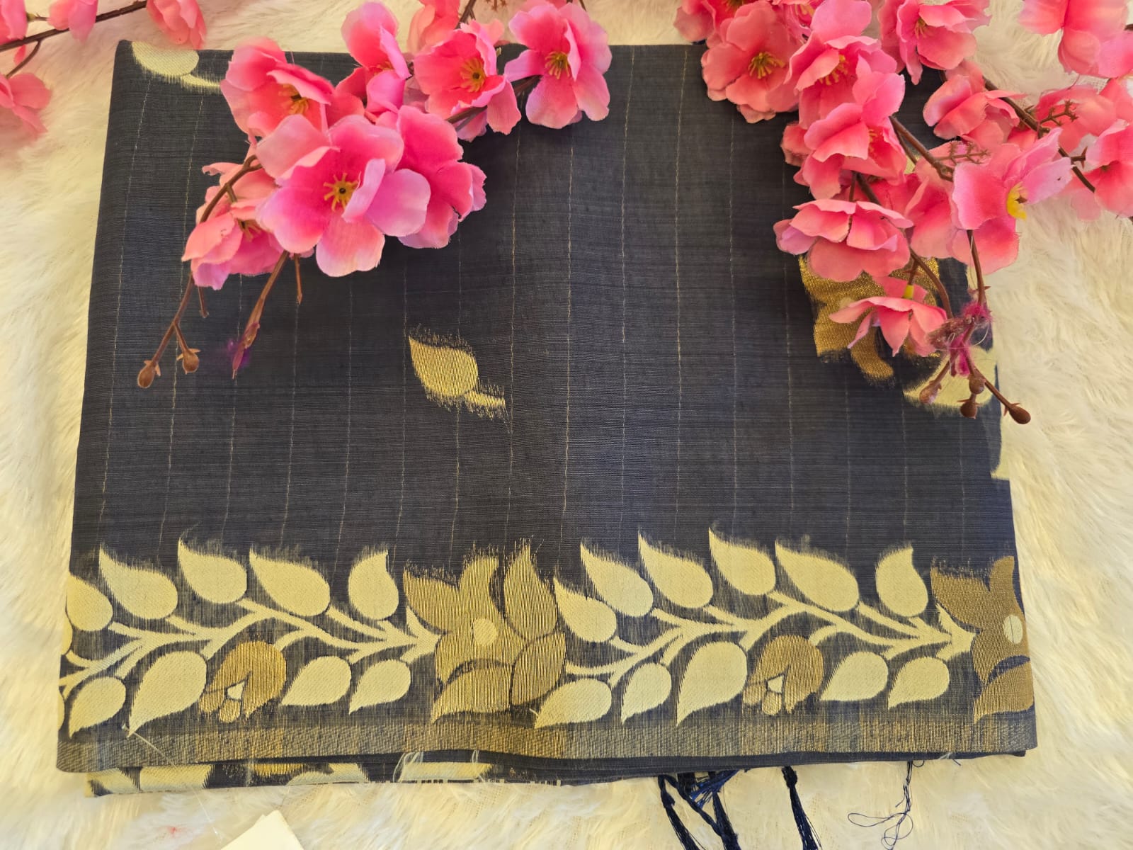 8bc4a6e4-15f4-4868-bba7-4206e09a14f4 Soft Shinny Fabric Saree 8 - Image 1