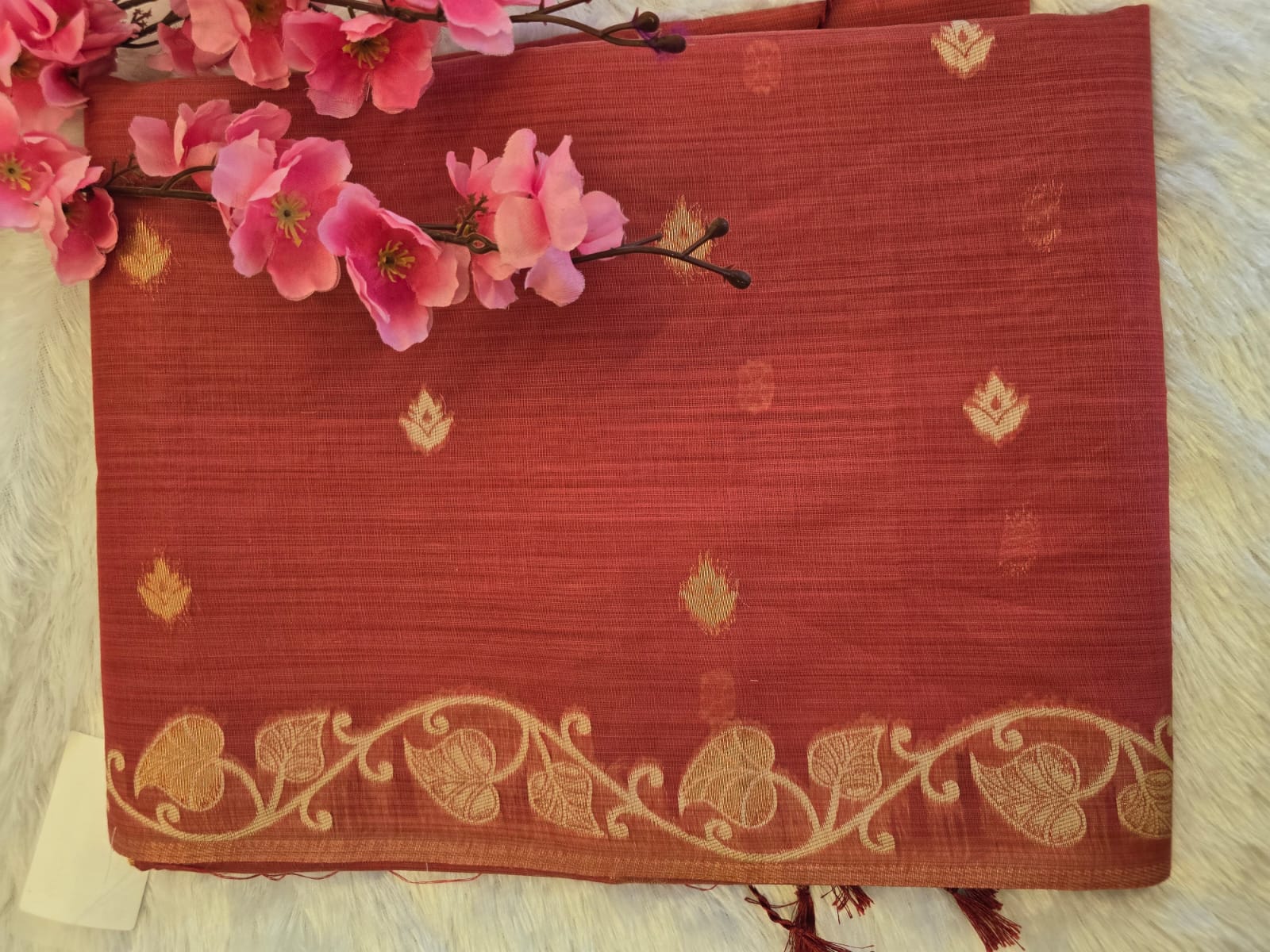 c85f9069-b132-4278-befd-5d3951c94c8d Soft Shinny Fabric Saree 4 - Image 1